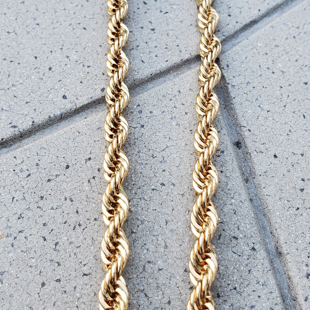 Vintage 14K Yellow Gold Plated Diamond Cut Rope Necklace - Picture 6 of 9